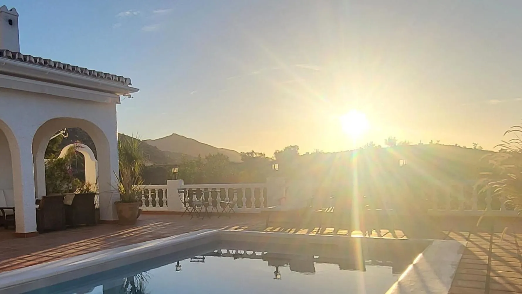 Romantic White Villa -Private Pool Nerja